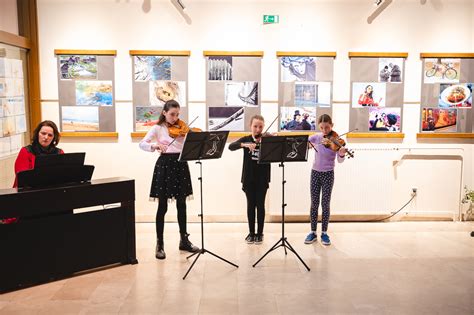 Razstava Odprtje Razstave Fotografinje Fotografskega Dru Tva Jesenice