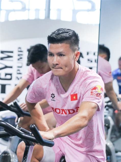 Quang H I Quay Xe L M I U N Y V I Thanh Huy N C M V N Soi Ra I M B T Th Ng Hot Kols