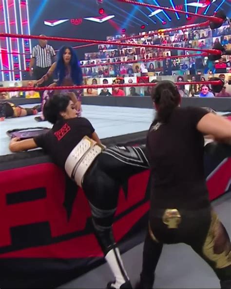 Bayleys Ass Bouncing Scrolller