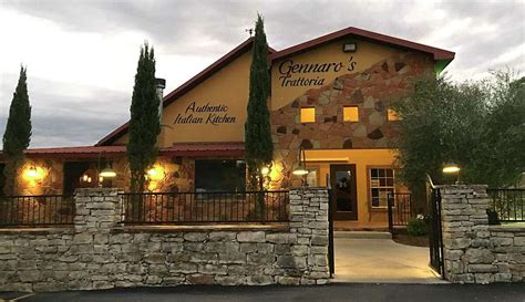 Review: Gennaro’s Trattoria gives Canyon Lake a solid Italian ...