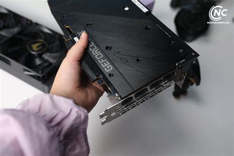 Card màn hình Gigabite AORUS GeForce RTX 4090 Xtreme Waterforce 24GB