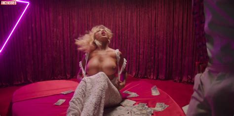 Veneno Nude Pics Page