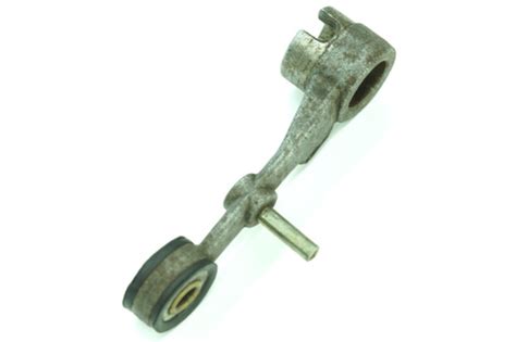 Рычаг включения первой передачи и заднего хода ГАЗ 21