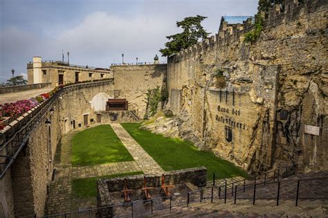 Why is San Marino a country? — Aperture Tours