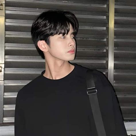 Kyler Oh No He S Hot Quick Pop Group