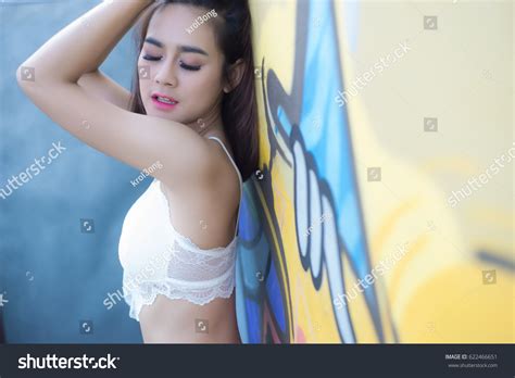 Sexy Beautiful Asian Woman White Lingerie Foto De Stock Shutterstock