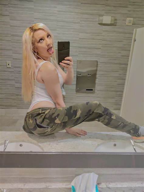 Mouth Wide Open Like I Was At The Dentist Nudes MouthWideOpen NUDE PICS ORG