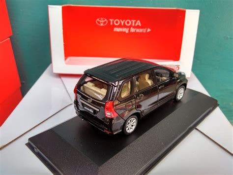 Jual Diecast Toyota Avanza G Hitam Miniatur Mobil Model Replika Mainan Koleksi Pajangan Harga