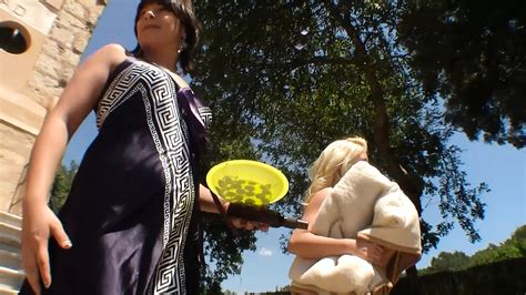 Teens Lecken Sich Im Freien Free Eating Pussy HD Porn B XHamster