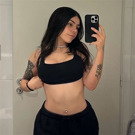 Mica Ybañez (@milica_yb) • Instagram photos and videos
