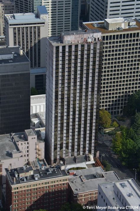 Crowne Plaza Hotel Downtown Seattle - The Skyscraper Center
