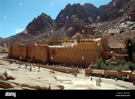 St catherines monasterio sinai desierto egipto fotografías e imágenes