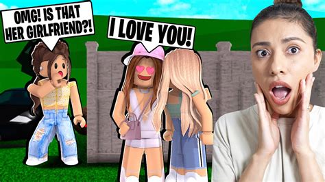 My Step Daughter Has A Girlfriend And She Kept It A Secret Roblox Bloxburg Roleplay Youtube