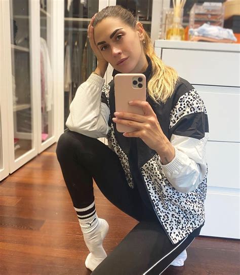 Melissa Satta Nude Model With Tattooed Feet 54 Photos Video The Fappening