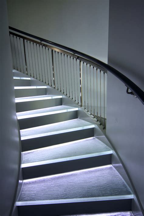 лестницы с подсветкой - Contemporary - Staircase - Moscow - by ...
