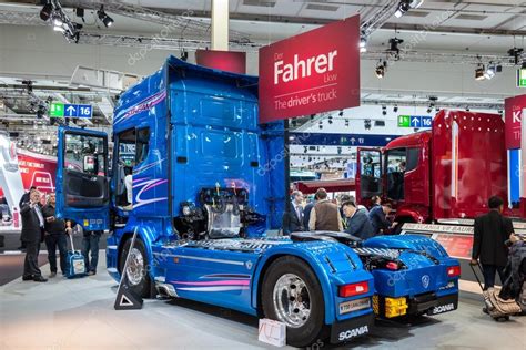 Scania R730 V8 Lkw Bei Der 65 Iaa Nutzfahrzeuge Messe 2014 In Hannover