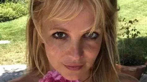 Britney Spears Fans Confused After She Shares 11 Naked Photos In An