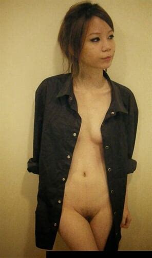 Amateur Asian Girl Small Tits Linda Wong Sexy Asian X Porn Pic