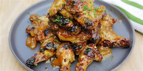 Andrew Zimmern Cooks: Grilled Chicken Wings - Andrew Zimmern