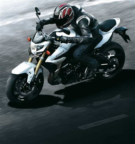 GSR 750 la naked más agresiva de Suzuki