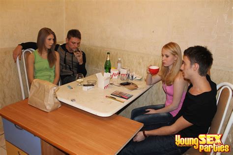 They Were Sitting In The Kitchen Drinking Champagne When Suddenly Felt Wish To H Porn Pictures