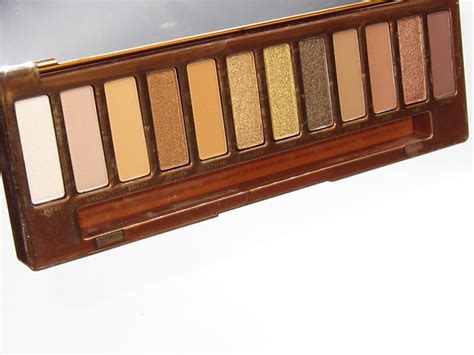 Urban Decay Naked Honey Eyeshadow Palette Review Swatches Musings Of A Muse