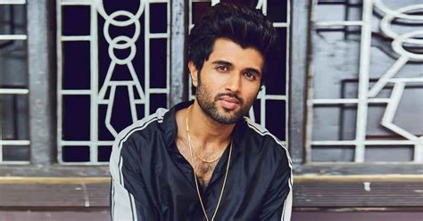 Vijay Deverakonda Recovers After 8 Months Of Back Injury Says Beast