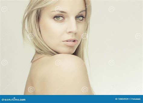 Belle Fille Blonde Sensuelle Image Stock Image Du Heureux Frais