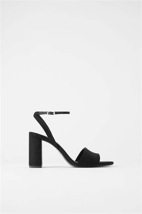 Zara Block Heel Ankle Strap Sandals In Black — Ufo No More