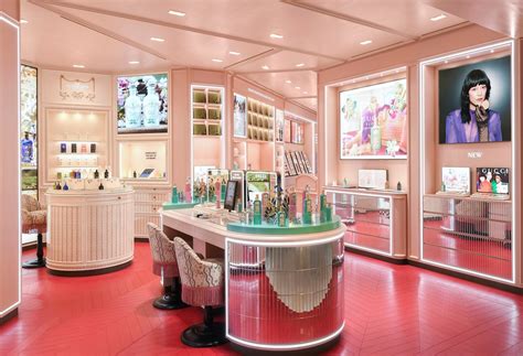 Gucci Beauty Opens Innovative Flagship In Singapore Singapore News