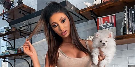 Too Hot To Handle Francesca Farago S Best Fashion Moments