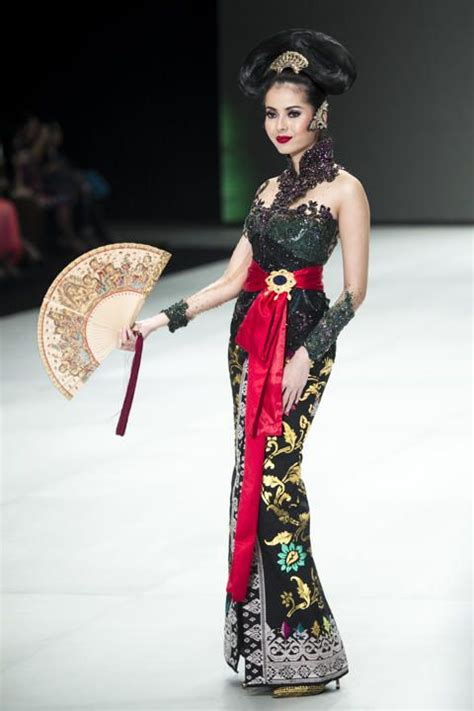 pencarian web batik fashion kebaya modern dress traditional dresses