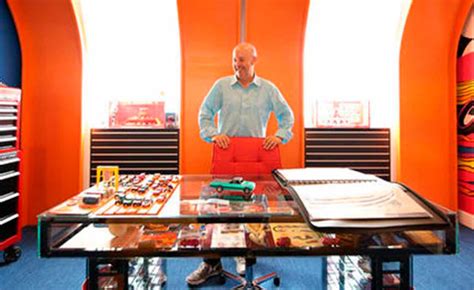 El Mayor Coleccionista De Hot Wheels Visita Colombia Tiene Un Garaje De M S Mil Autos