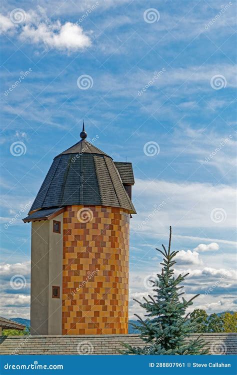 Red Barn And Silo Behind Autumn Corn Field Royalty Free Stock Image