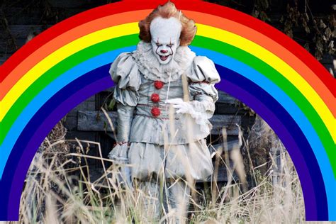 Pennywise From It Has Been Dubbed A Gay Icon By The Internet Teen Vogue