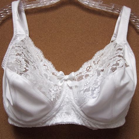 Amateur Bra Pictures