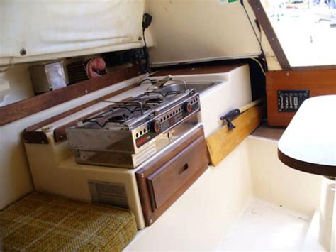 1976 Catalina 22 Galley For Sale