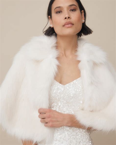 Faux Fur Bridal Jacket Atelier Yuwa Ciao Jp