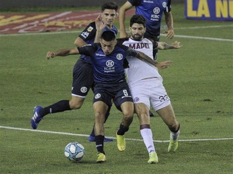 Con sabor a hazaña en la última jugada y con uno menos Lanús ganó y