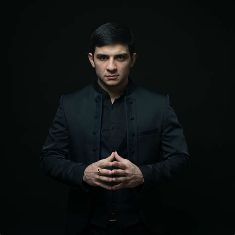 Ислам Итляшев - Биография, творчество и личная жизнь