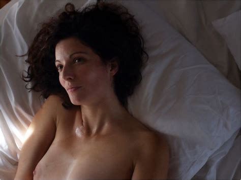 Naked St Phanie Cl Au In La Chambre Bleue