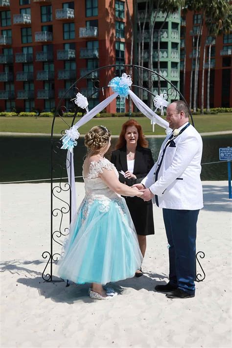 Aqua Blue Wedding Dress The Swan Wedding Of Laura And Craig Just Marry