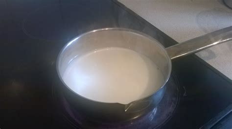 Hot Cross Buns LaurasPolkaDotCooking