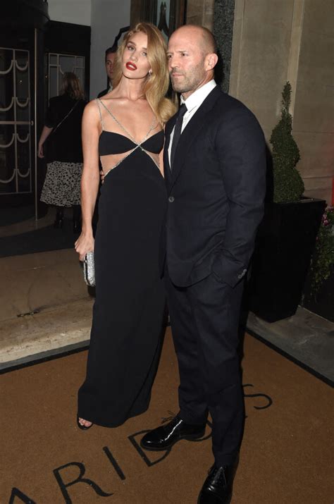 Photo Rosie Huntington Whiteley Et Jason Statham Ont Assisté Aux Harper S Bazaar Women Of The