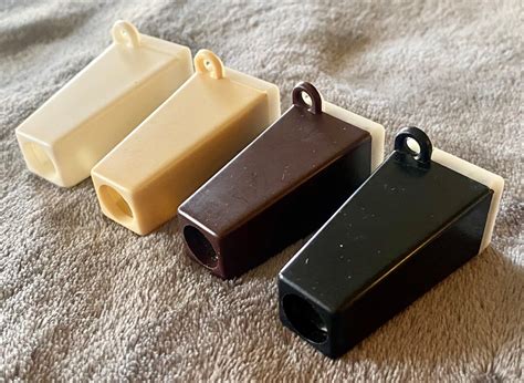 Vintage Peep Show Viewers Set Of Different Nude Woman Adult Photography Keychain Telescope