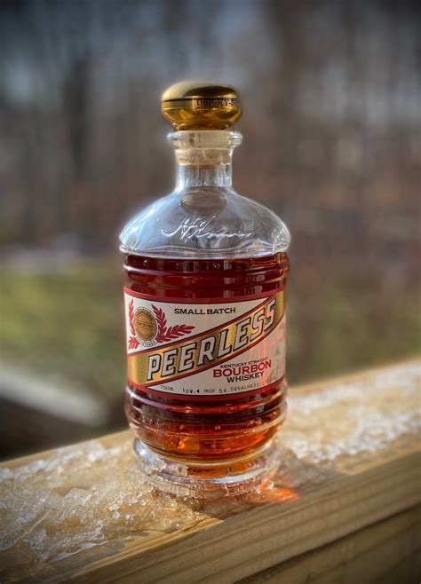 Review Peerless Small Batch Kentucky Straight Bourbon Whiskey