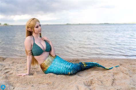 Hot Sexy Mermaid Zelda Bikini Pics