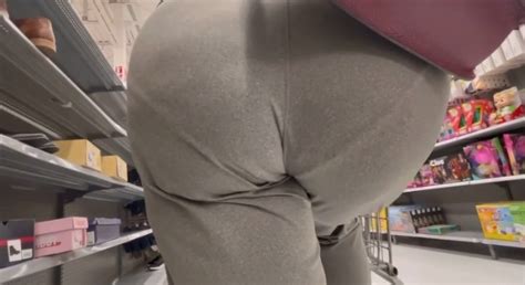 Part 1 Candid Thick Milf Close Up Of Nice Ass ThisVid