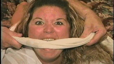 BBW SINGLE STEP MOM IS TO CHANGE CLOTHS WHILE CLEAVE GAGGED HOG TIED