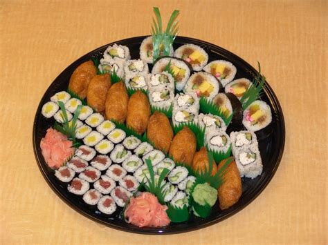 Combo Maki Sushi Platter - $62.25 - Zippy's Restaurants